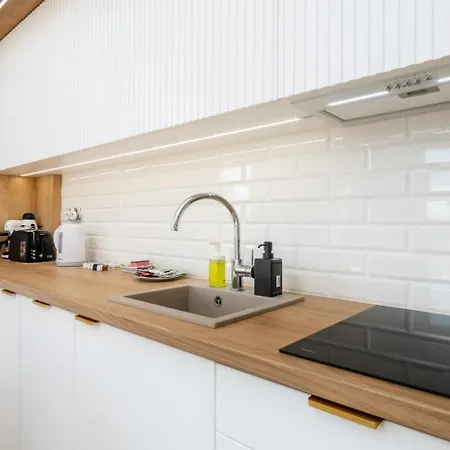 Wiktoryn 21 Citysphere Premium 2 公寓 华沙