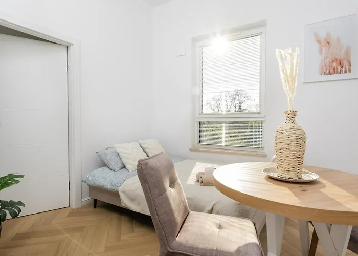 Wiktoryn 21 Citysphere Premium 2 *