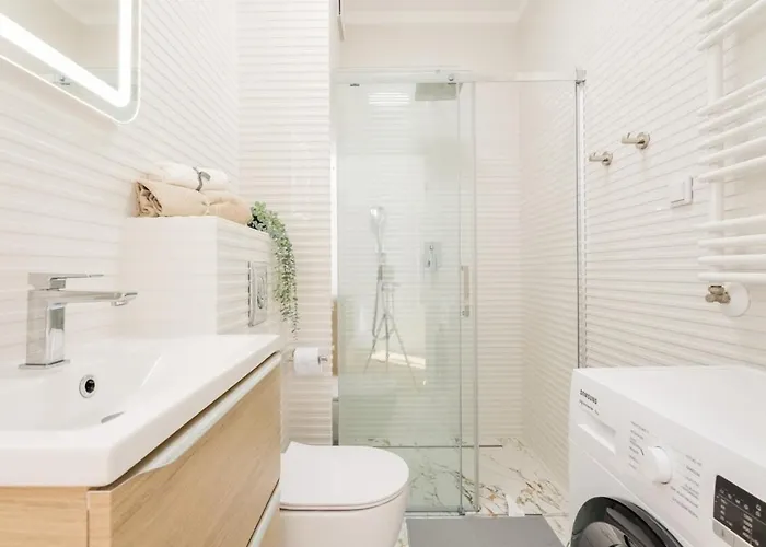 Wiktoryn 21 Citysphere Premium 2 * Warszawa