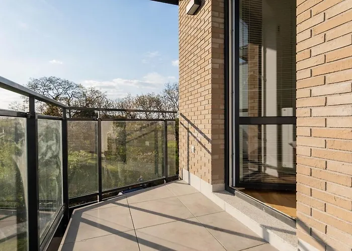 Wiktoryn 21 Citysphere Premium 2 *